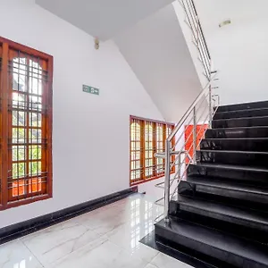 *** Hotel Super Townhouse Center Ernakulam India